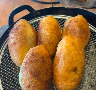 牛肉ゴロゴロカレーパン