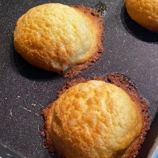 黄金メロンパン